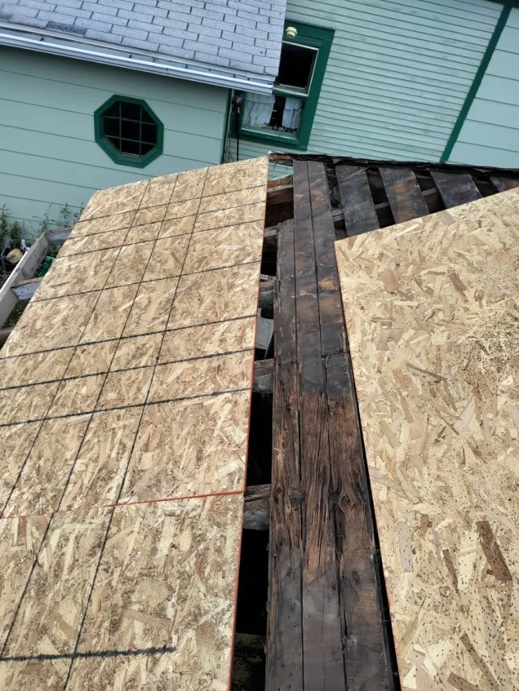 Slide of Garnos Roofing