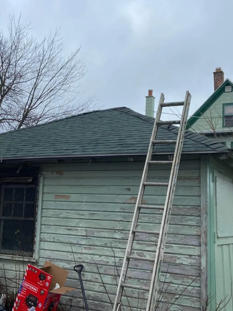 Slide of Garnos Roofing