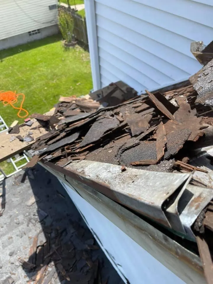 Slide of Garnos Roofing