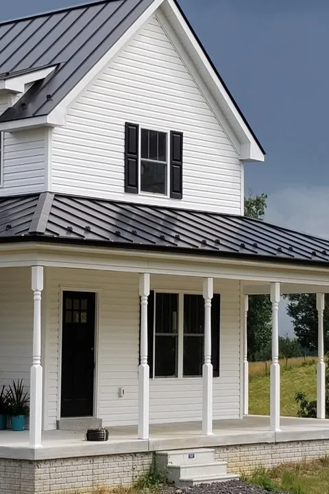 Emergency roof installation experts serving Boston, VA - Garrett Roofing and Construction