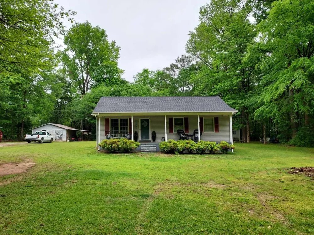 Slide of Garrett Roofing