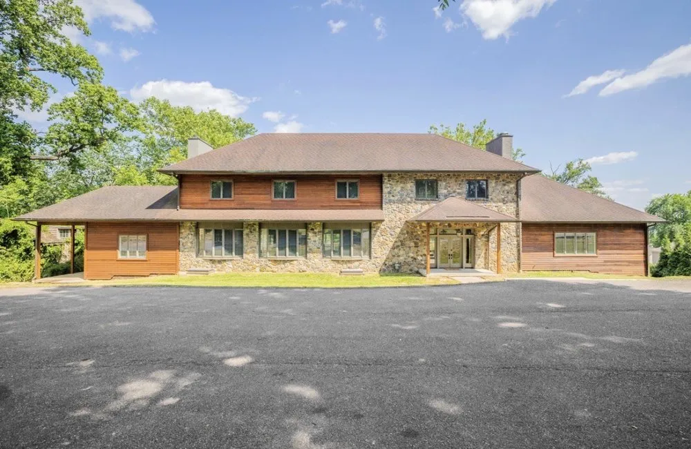 Slide of Garrido’s Construction