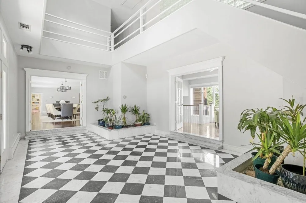 Slide of Garrido’s Construction