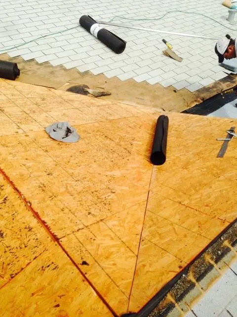 Slide of Gary and Son Roofing