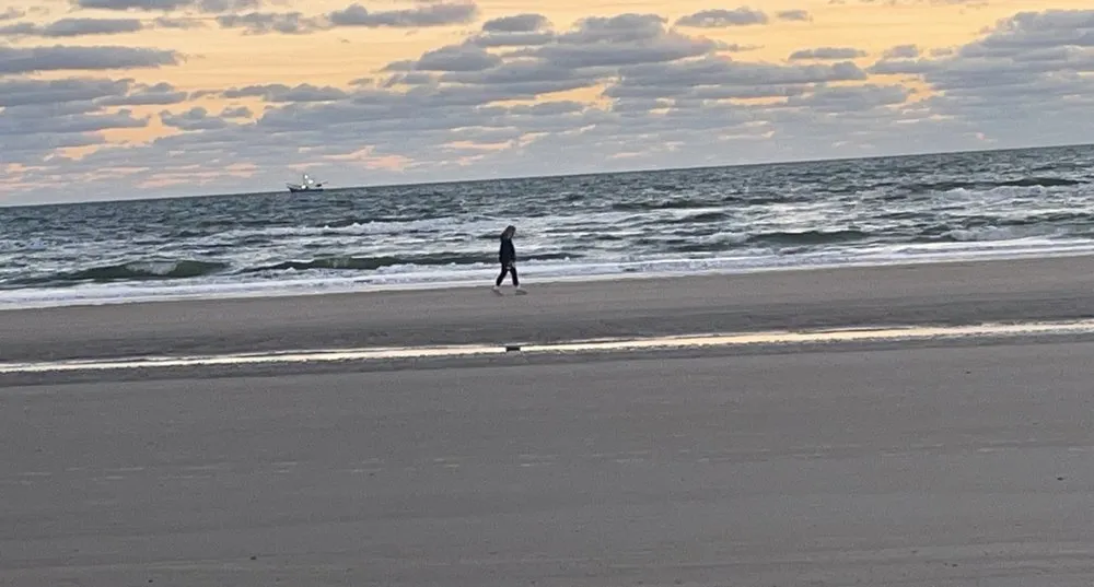 Slide of Gary Elo Roofing