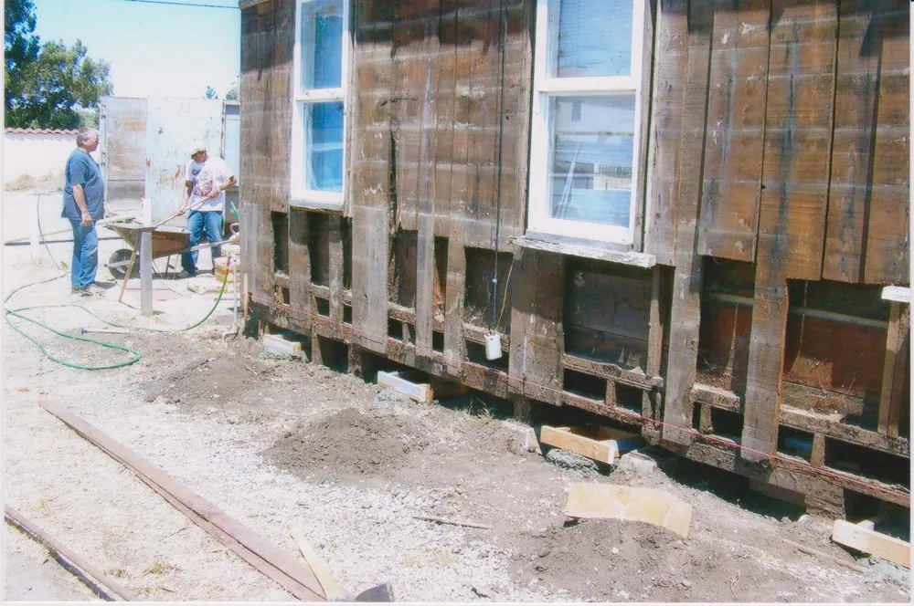 Slide of Gary Welch Construction & Roofing