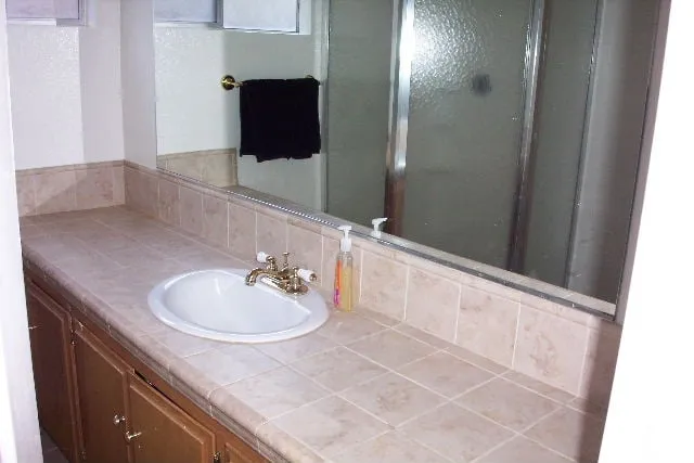 Slide of Garys Handyman Service