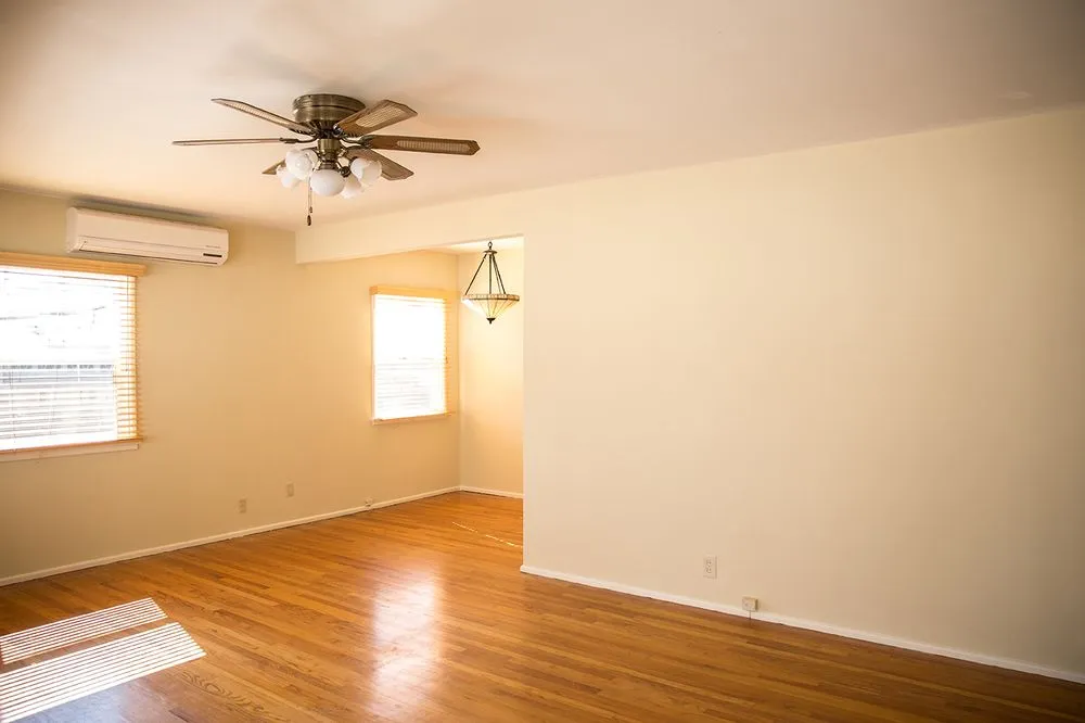 Slide of Garys Handyman Service