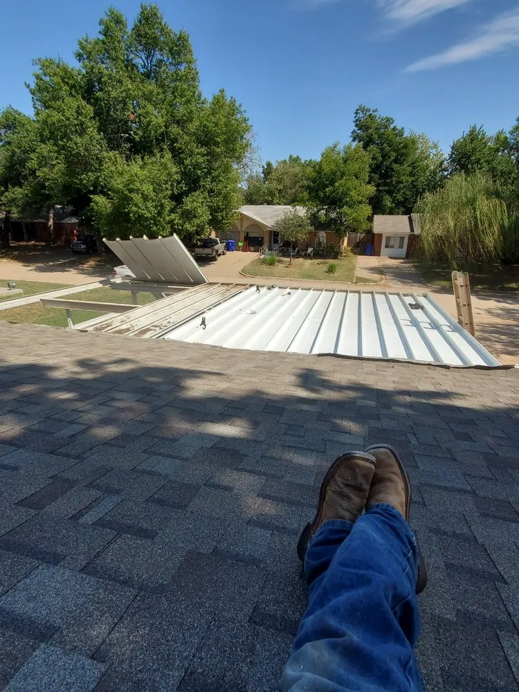 Slide of Gary's Roofing