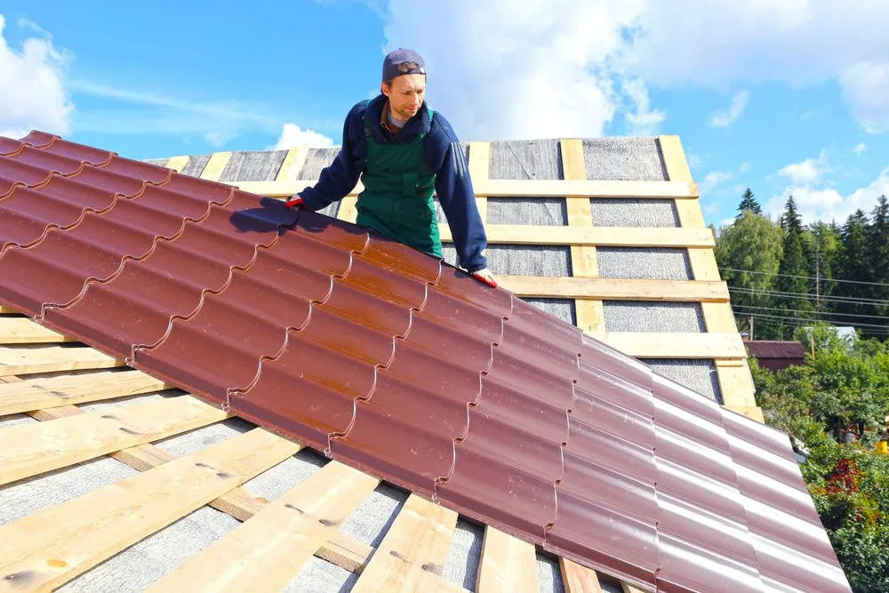 Emergency roof repair in Pipe Creek, TX by Garza Roofing