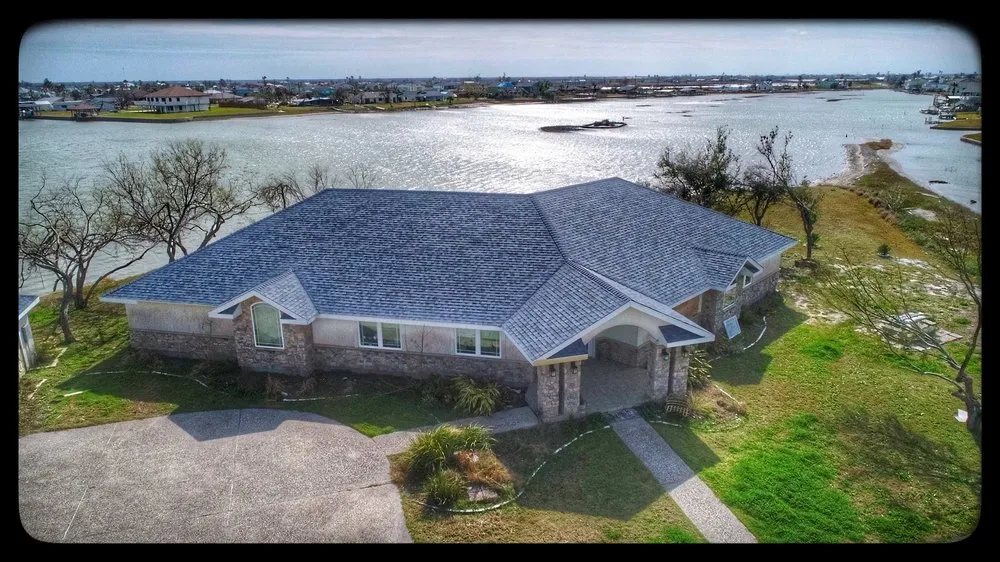 Top-rated roof leak repair with free inspection across Pipe Creek, TX - Garza Roofing
