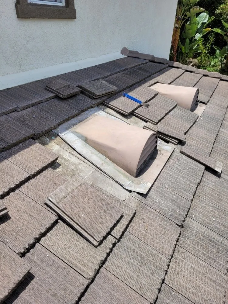 Slide of Gastelum Roofing