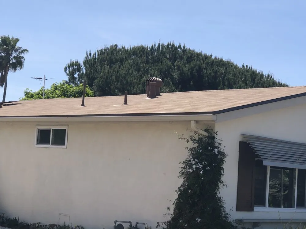 Slide of Gastelum Roofing