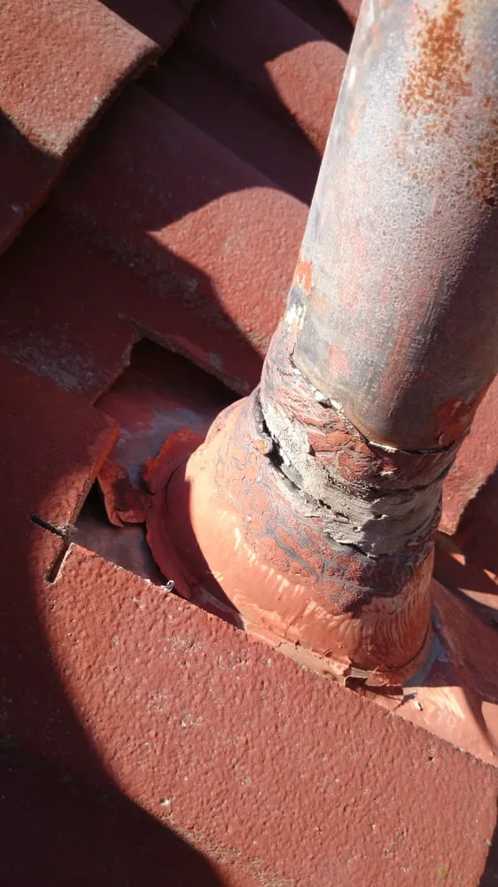 Slide of Gates Roofing