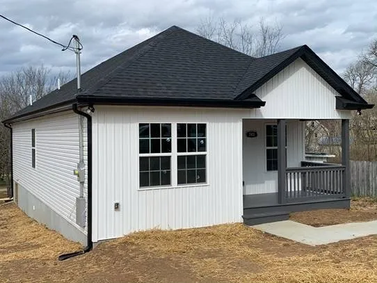 Slide of Gateway Builders