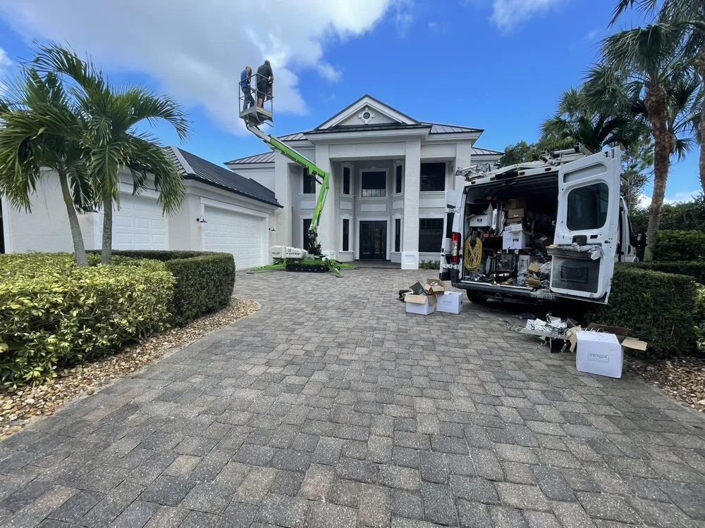 Trusted shingle roofing service in Port St. Lucie, FL - Gator Gutters