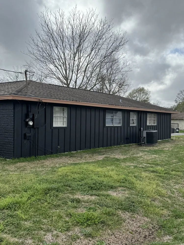 Slide of GCC Roofing & Gutters