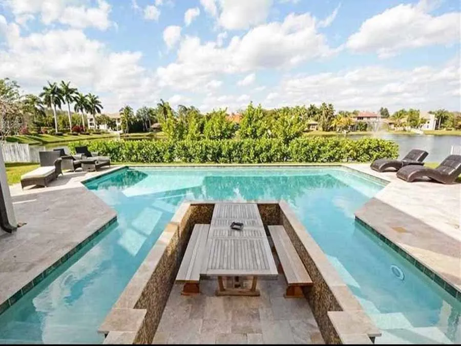 Slide of Gces Construction Pros