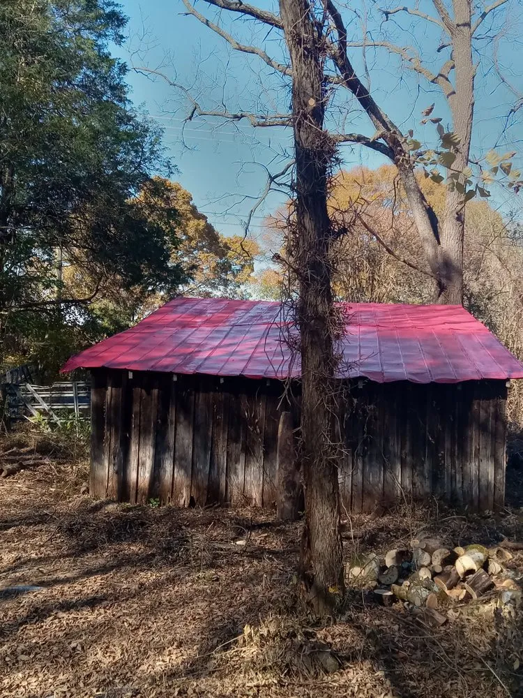 Slide of G&D Roofing and Construction