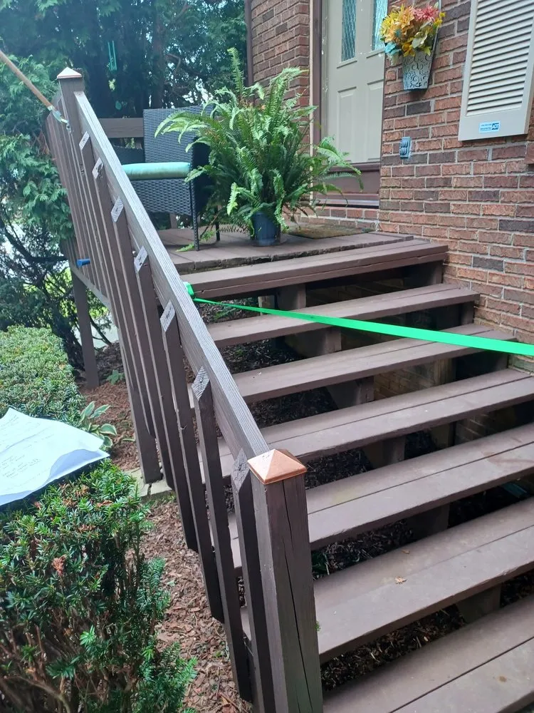 Slide of G&D Roofing and Construction