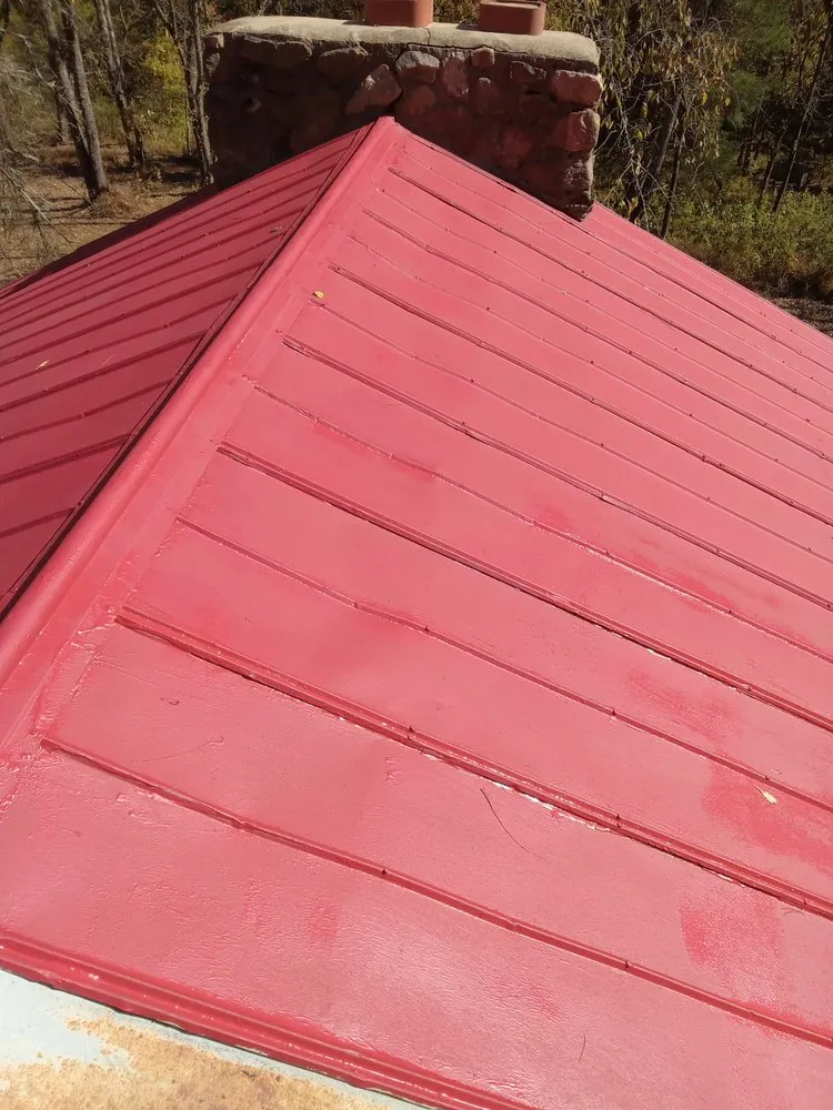 Slide of G&D Roofing and Construction