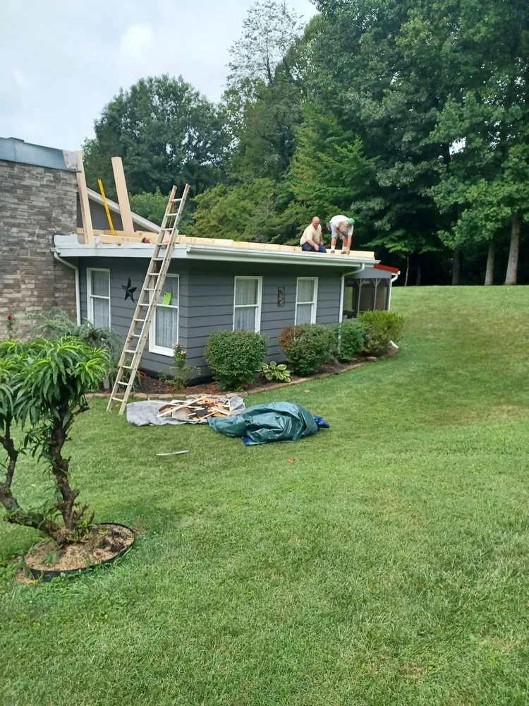 Slide of G&D Roofing and Construction