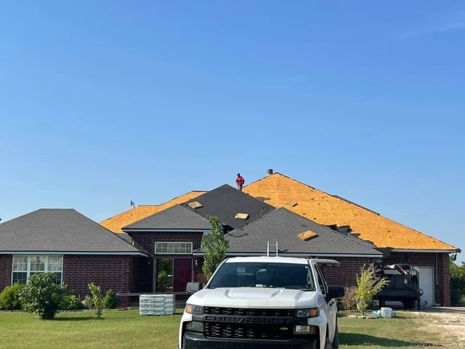 Slide of GD Roofing and Construction