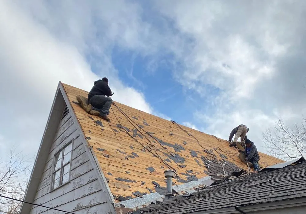 Slide of GD Roofing and Construction