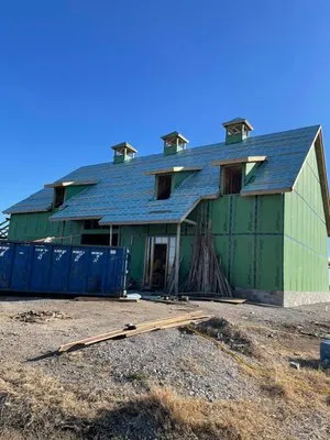 GD Roofing and Construction Logo