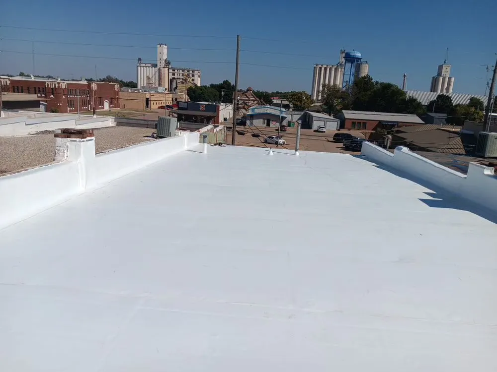 Slide of G&E Elite Exteriors