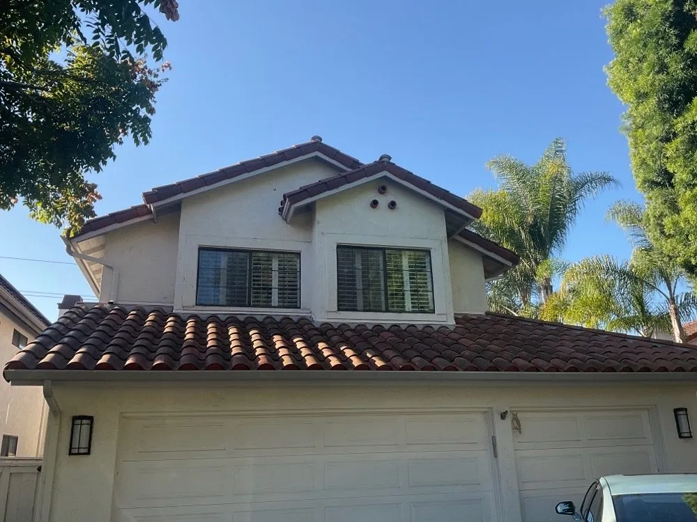 Slide of GE Roofing Gutters & Roofs