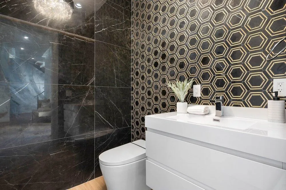 Slide of Geek Construction Team