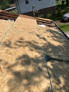 Slide of GEJ Roofing