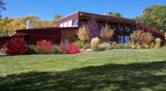 Slide of Gem City Roofing