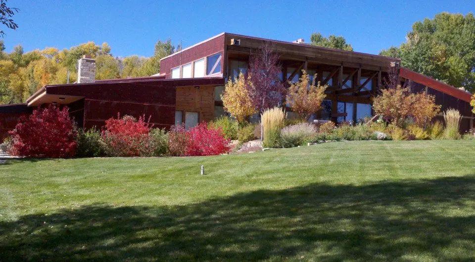 Slide of Gem City Roofing