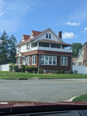 Gen Sun Roofing Logo