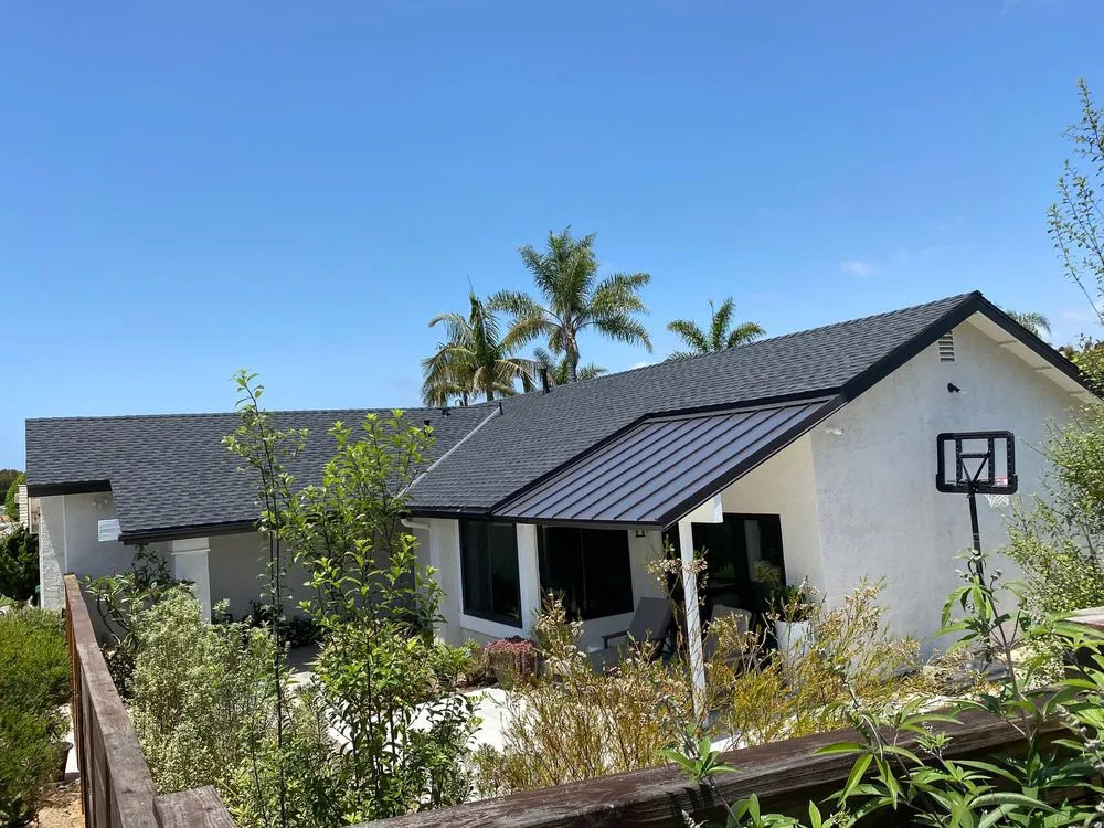 Slide of Gen819 Roofing & Solar