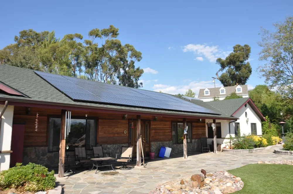 Slide of Gen819 Roofing & Solar