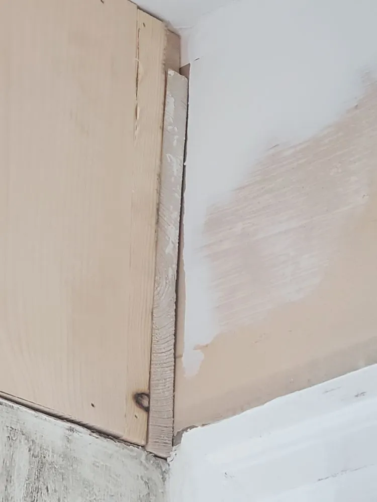 Slide of Geneo's Roofing & Construction