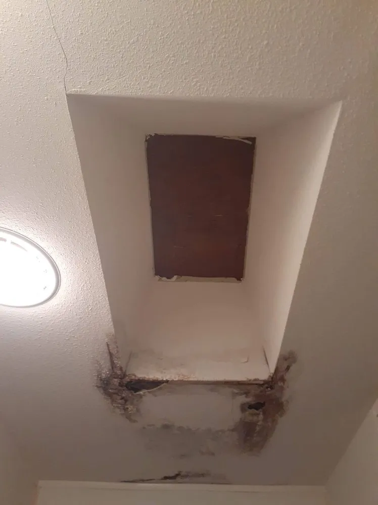 Slide of General Contracting Crew