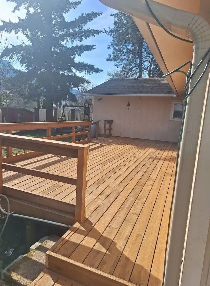 Slide of General Contracting Crew