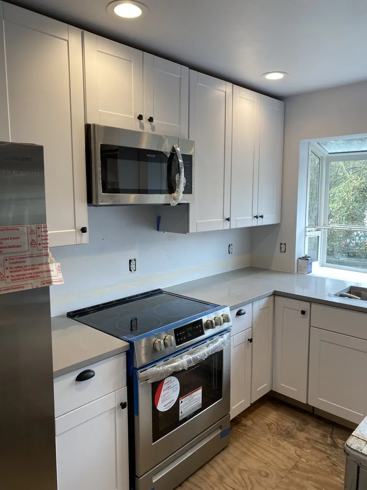 Slide of General Contractor Sofia