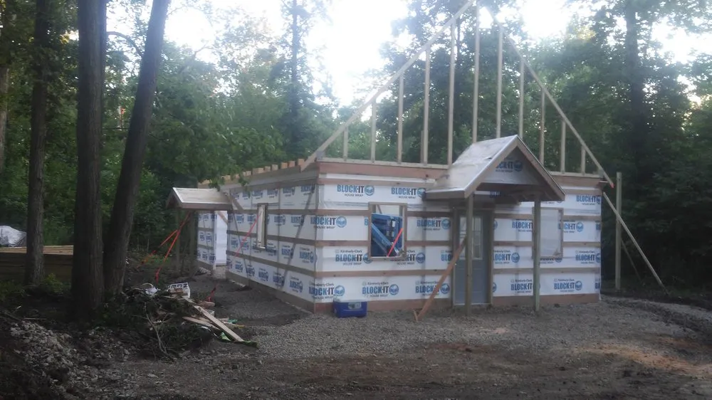 Slide of General Contractors