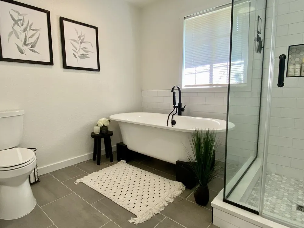 Slide of General Dynamics Contracting