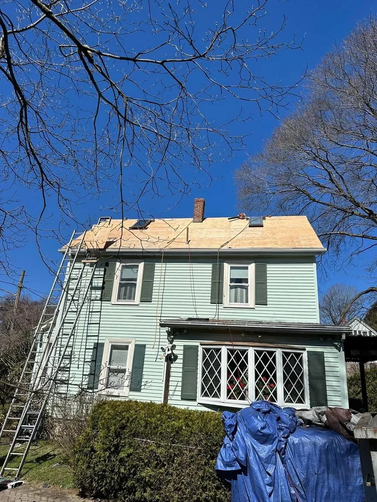 Slide of General Morales Team