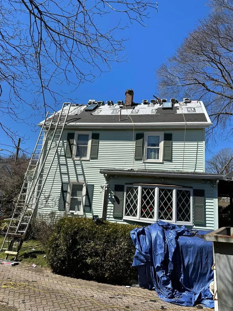 Slide of General Morales Team