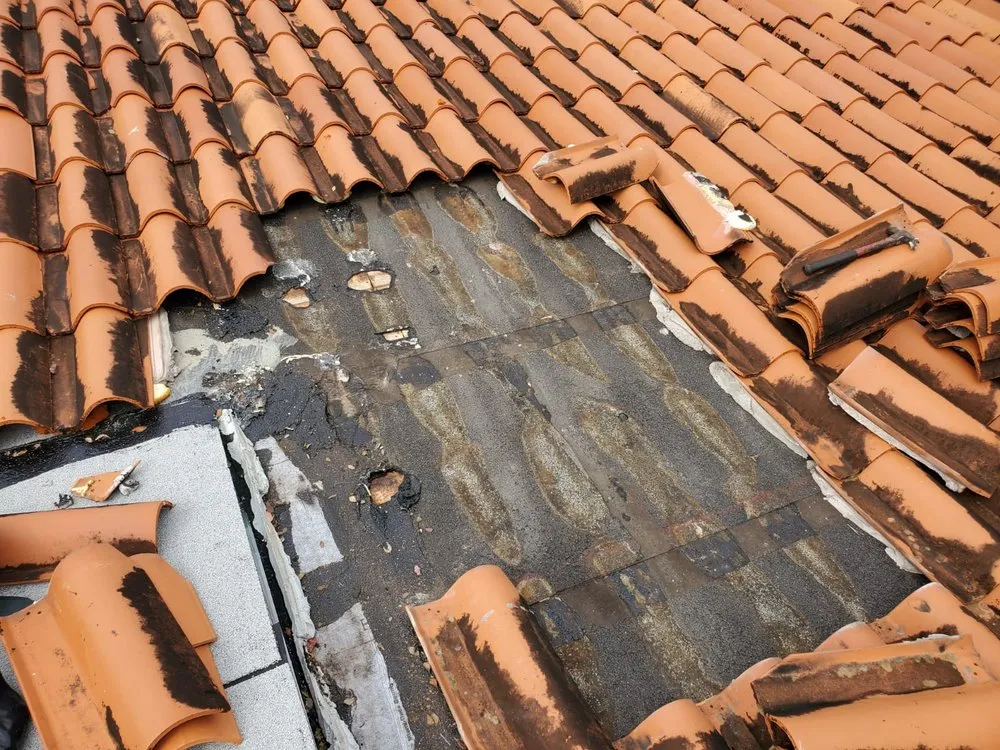 Slide of General Roofing & Construction