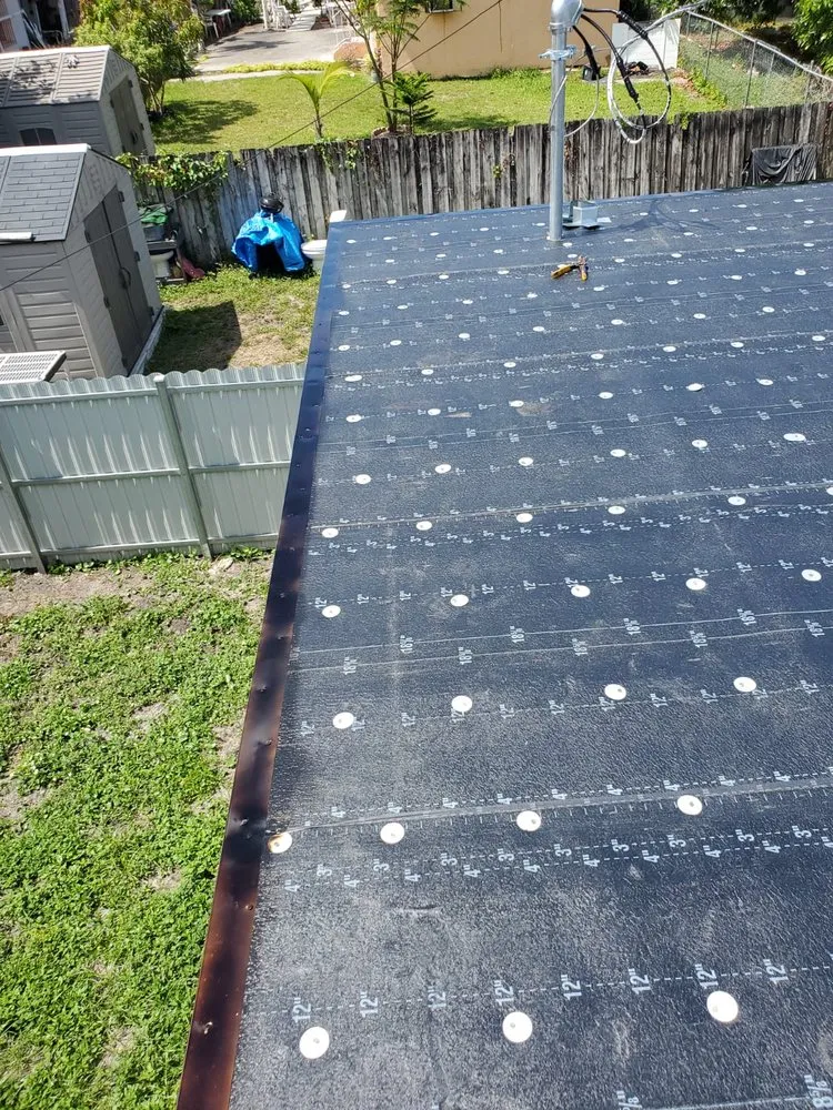 Slide of General Roofing & Construction