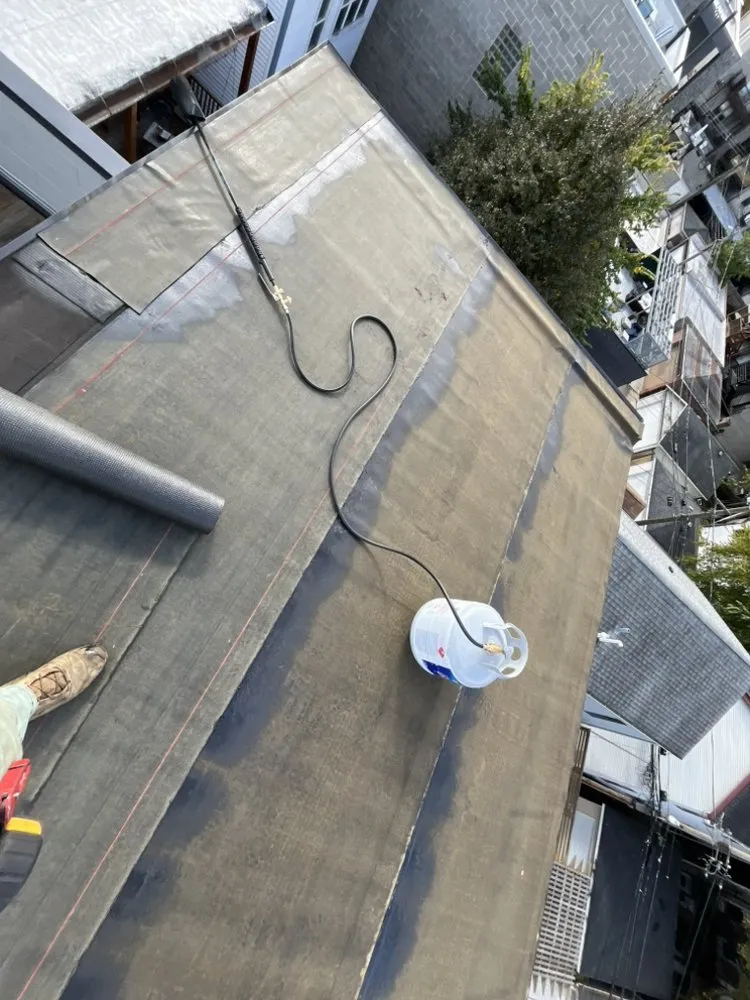 Slide of General Seal Gutters