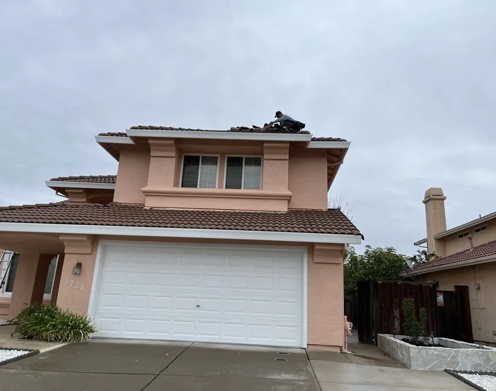 Emergency shingle roofing service in Hilmar, CA - Gentry Construction